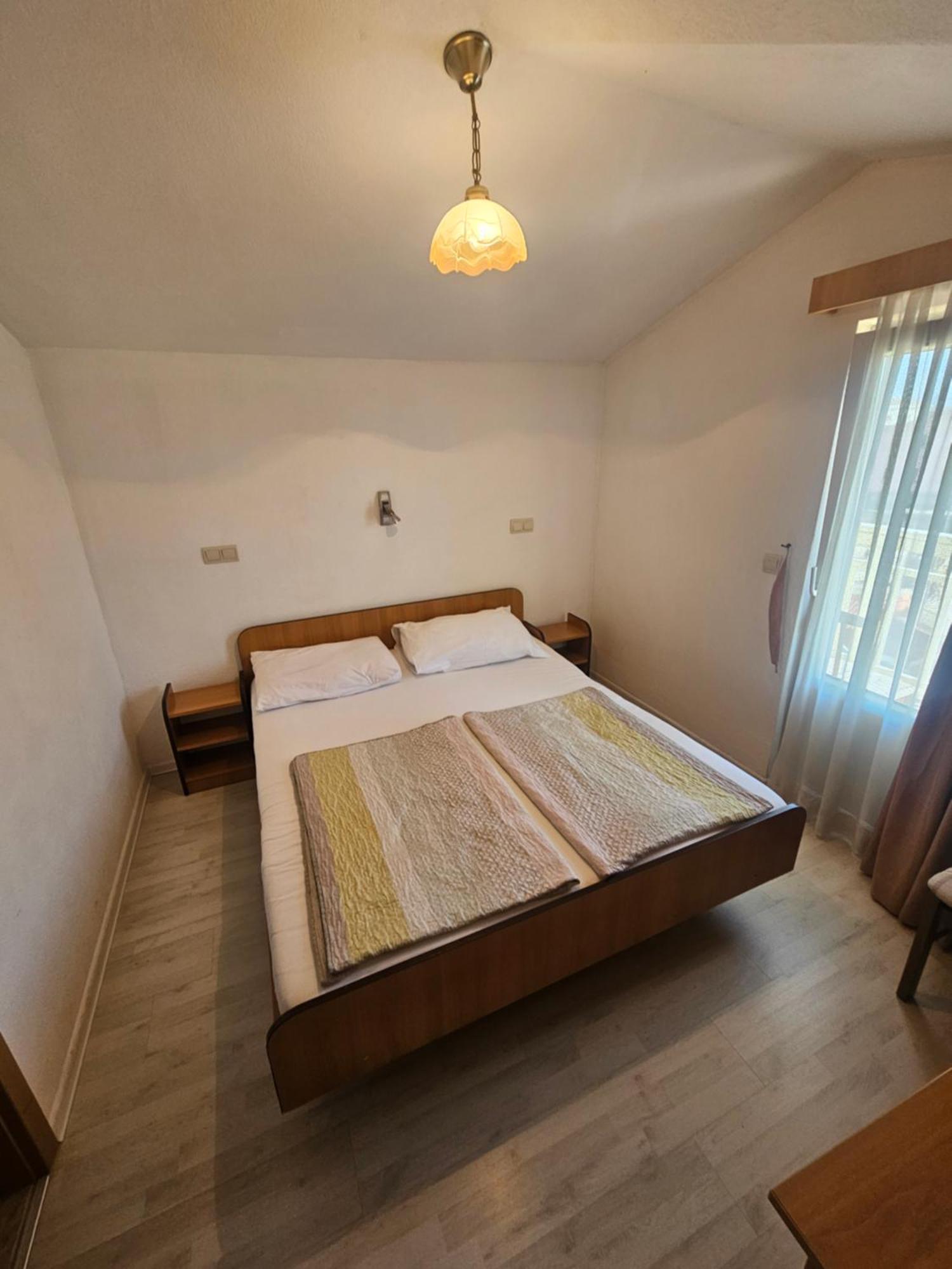 Pansion Obala Hotell Međugorje Rum bild